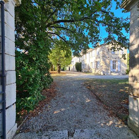 Domaine De Belisle Acomodação com café da manhã Magnac-sur-Touvre Exterior foto